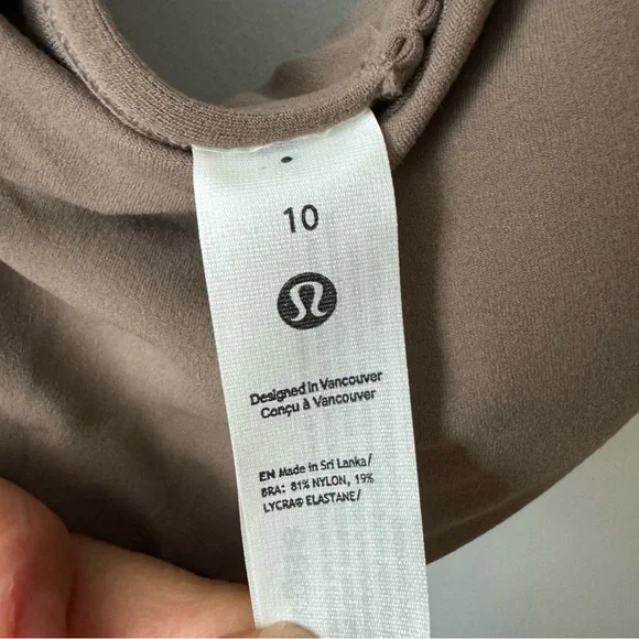 New Lululemon Flow Y Bra Nulu Light Support size 10 - Picture 4 of 8